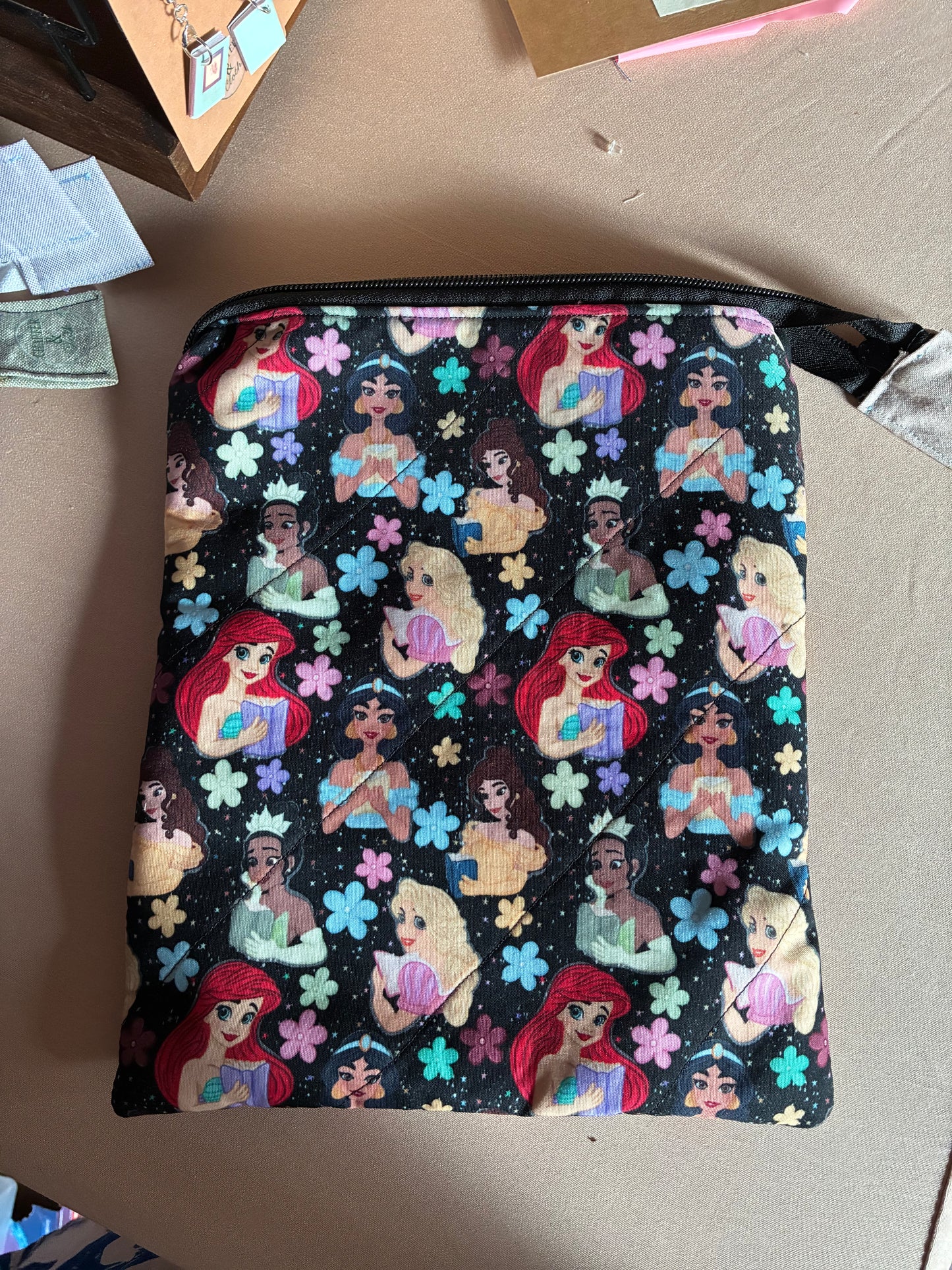 Book Sleeve large one pocket
